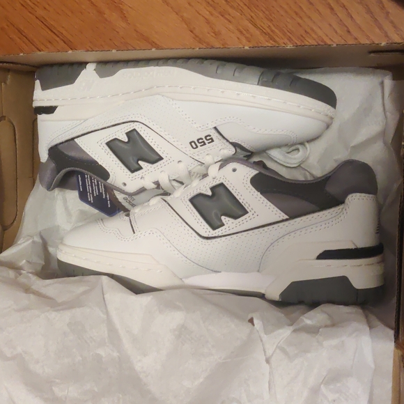 New Balance 550 Women Size 6.5 Men Size 5 White Shadow Grey - Picture 5 of 9